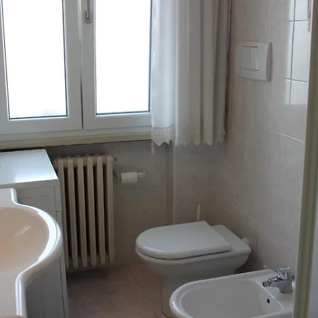 Apartamento In Lazise/gardasee 21949 *